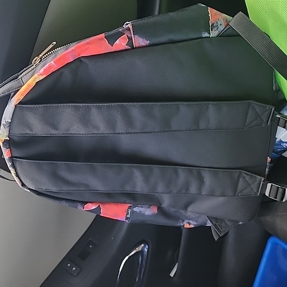 Herschel Suppy Co. Backpack - Picture 5 of 10
